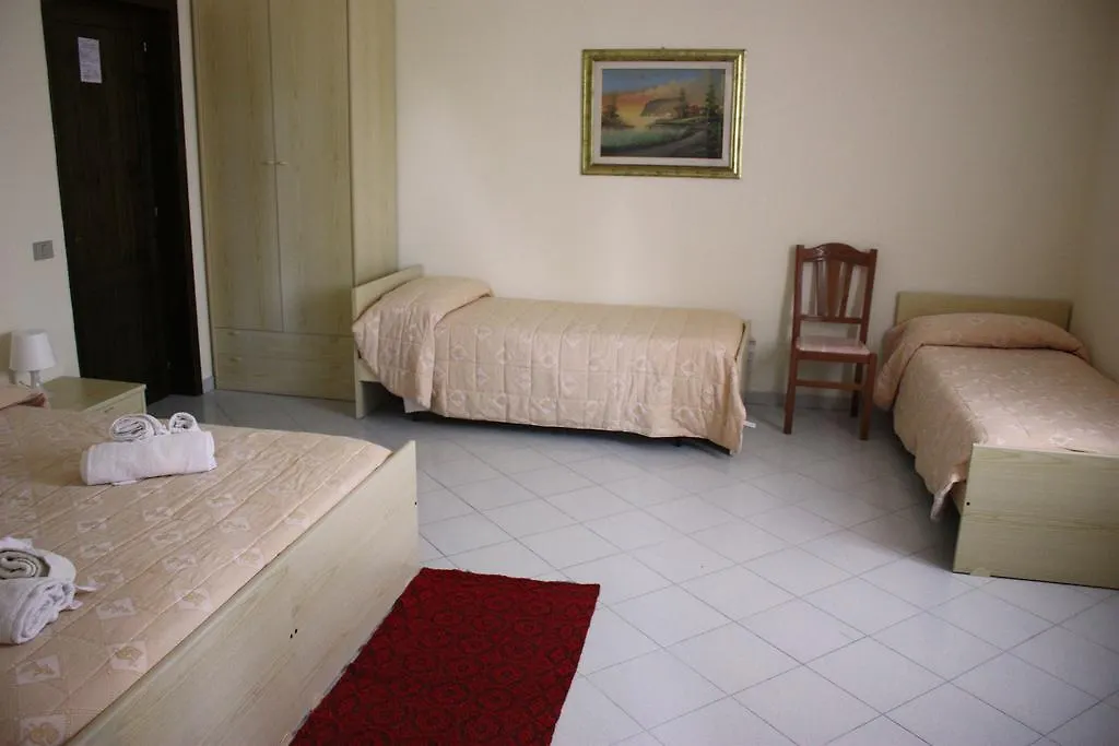 Hotel La Pineta Arborea 2*,  Italien